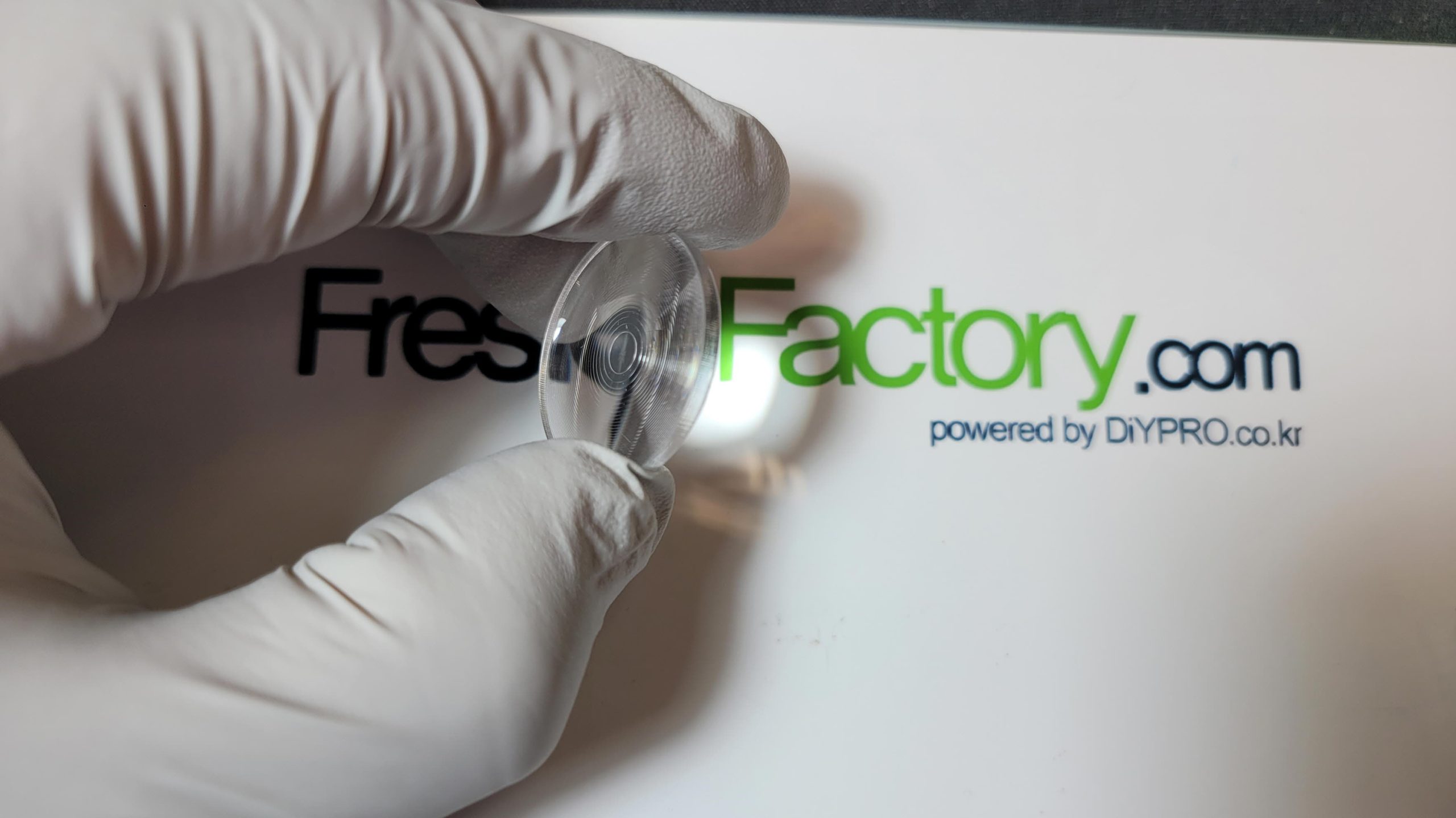 large fresnel lens, CP1300-1100, Focal length=1300mm, solar fresnel lens for sale - Image 4